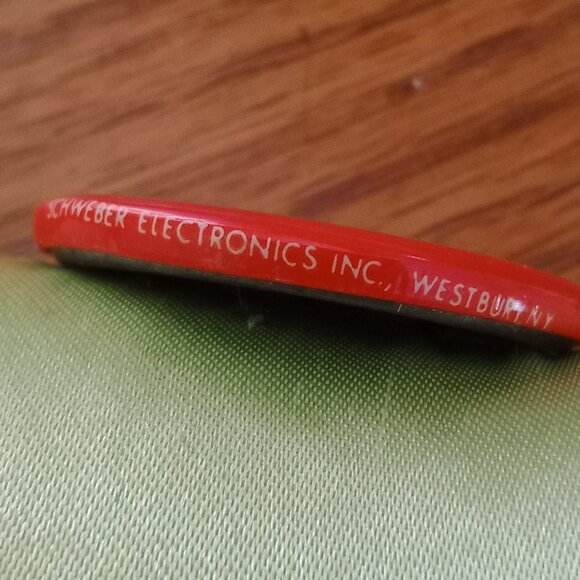 Schweber Electronic Pinbacks/2/D - Picture 7 of 7